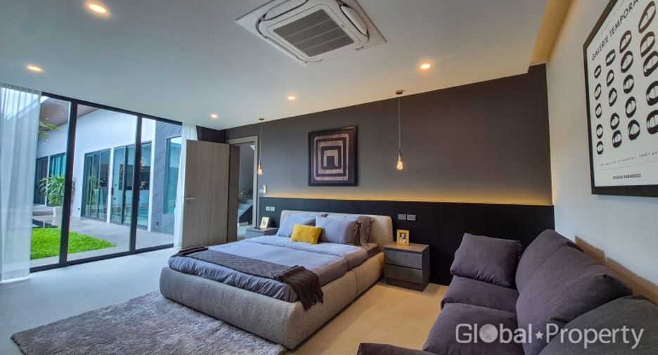 For sale 6 bedrooms house in Bang Lamung, Chonburi