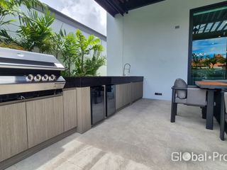 Продажа 5 спальни дом в Банг Ламунг, Чонбури