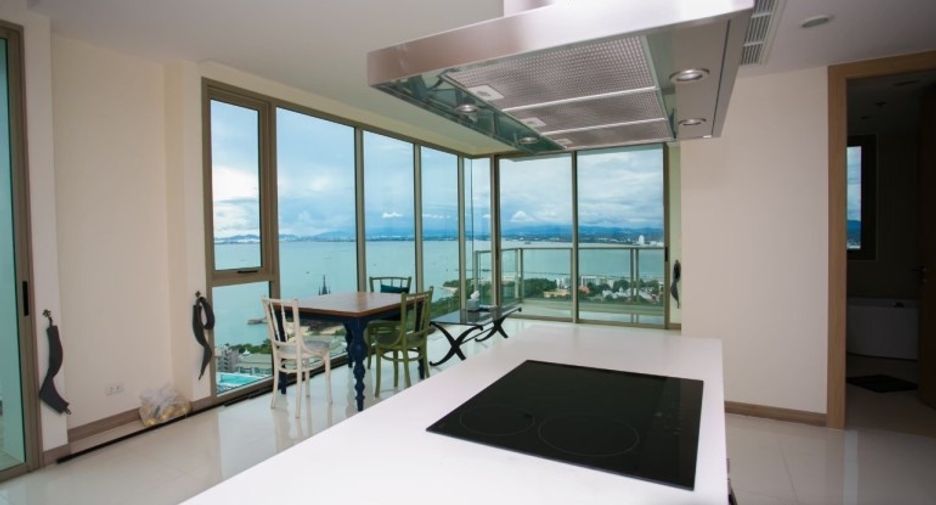For sale 2 bedrooms condo in Bang Lamung, Chonburi