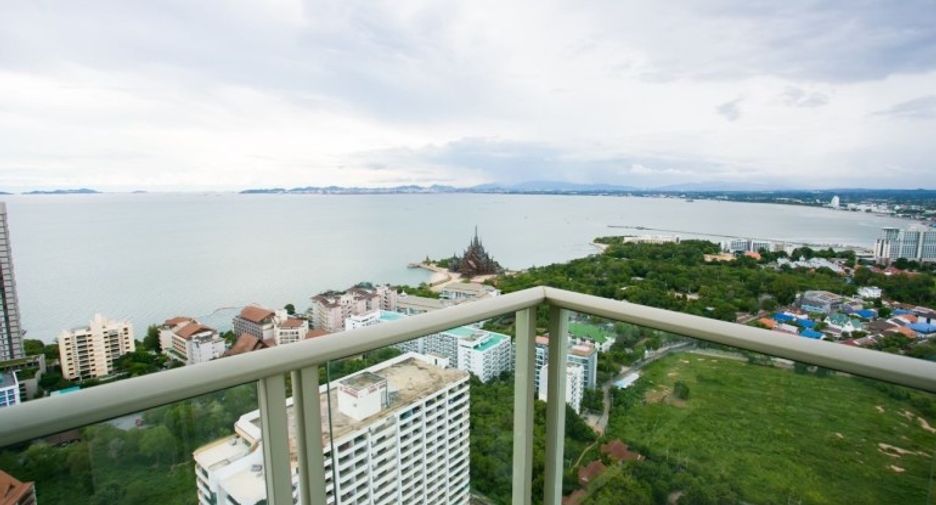 For sale 2 bedrooms condo in Bang Lamung, Chonburi