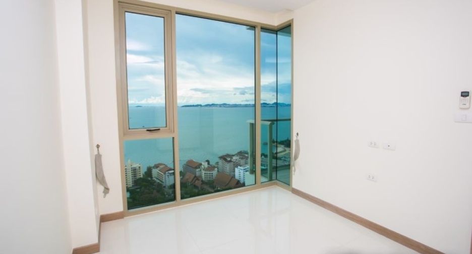 For sale 2 bedrooms condo in Bang Lamung, Chonburi