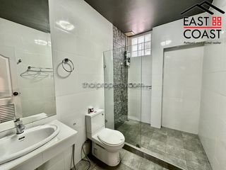 Casa en venta y en alquiler de 2 habitaciones en Bang Saray, Pattaya