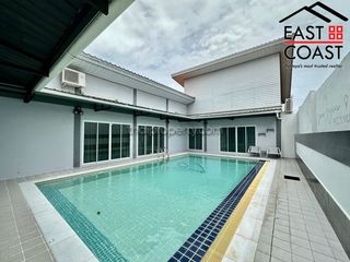 Casa en venta y en alquiler de 2 habitaciones en Bang Saray, Pattaya