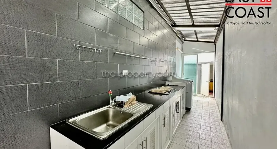 For rent そして for sale 2 ベッドルーム house in Bang Saray, Pattaya