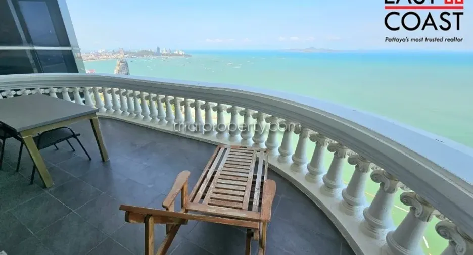 For rent 3 bedrooms condo in Bang Lamung, Chonburi