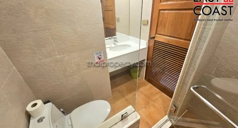 For rent 3 bedrooms condo in Bang Lamung, Chonburi