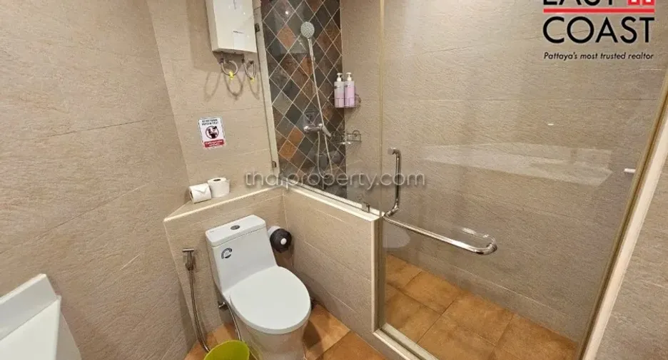 For rent 3 bedrooms condo in Bang Lamung, Chonburi