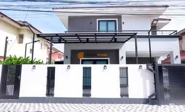 出租 4 卧室 独立屋 在 Bang Lamung, Chon Buri