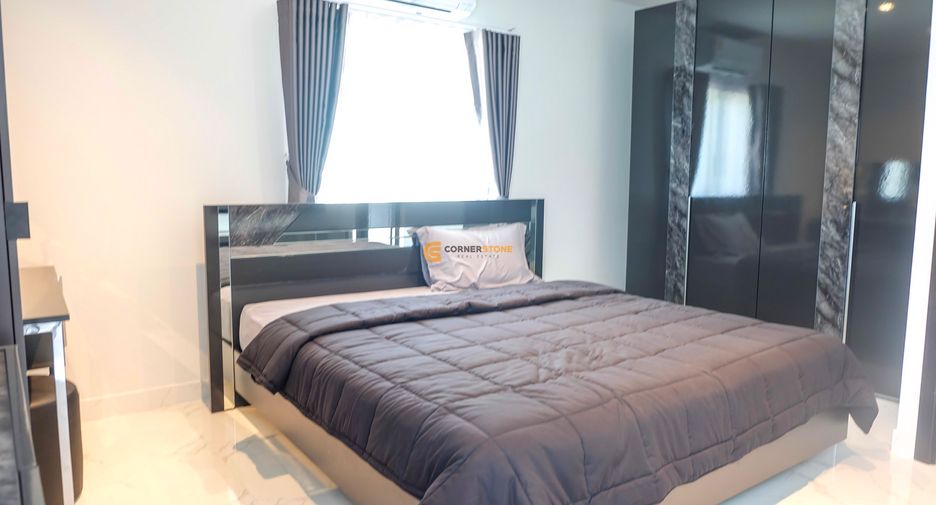 Casa en alquiler de 4 habitaciones en Bang Lamung, Chonburi