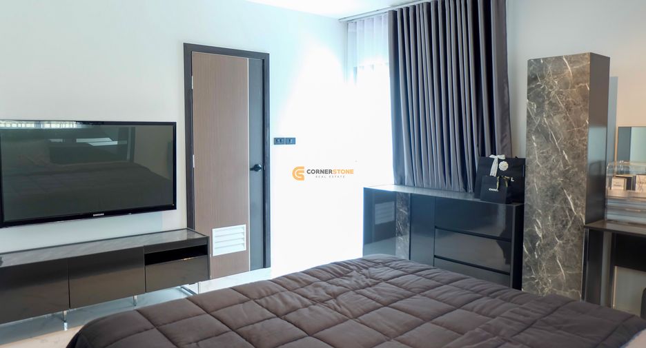 Casa en alquiler de 4 habitaciones en Bang Lamung, Chonburi