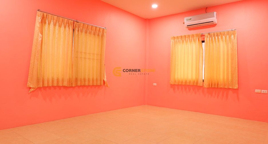 For rent and for sale 3 bedrooms house in Bang Lamung, Chonburi