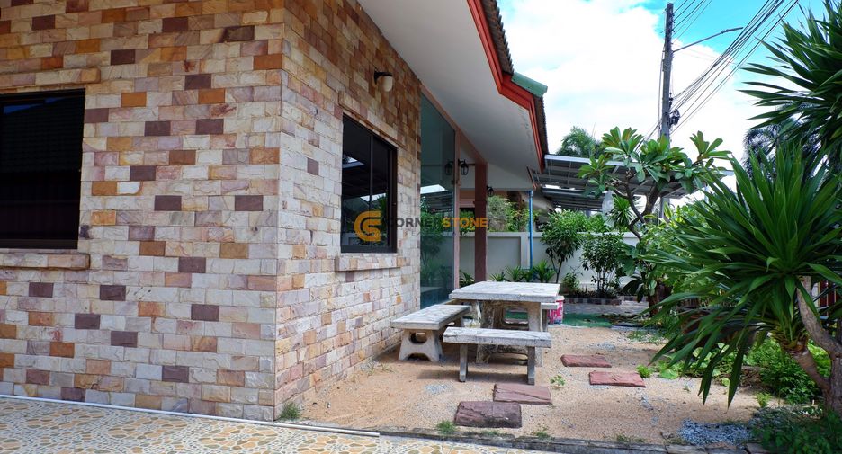 For rent and for sale 3 bedrooms house in Bang Lamung, Chonburi
