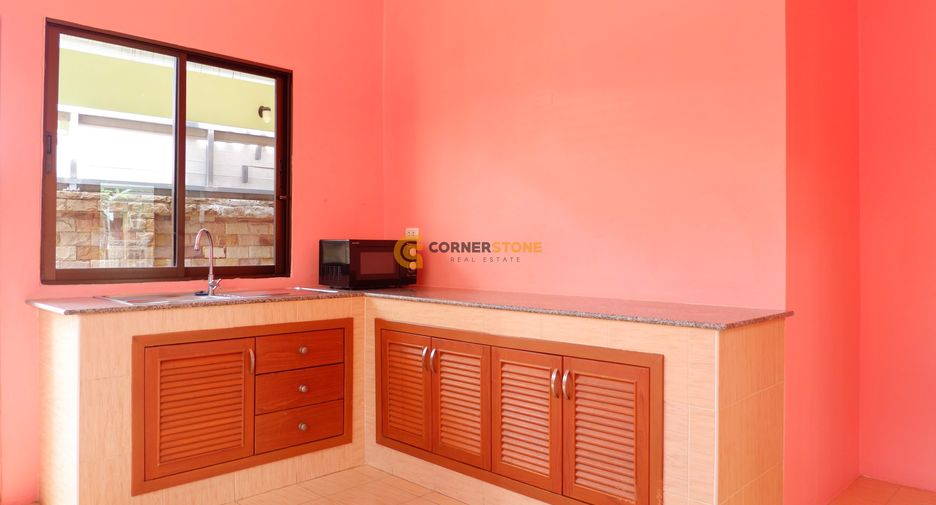 For rent and for sale 3 bedrooms house in Bang Lamung, Chonburi