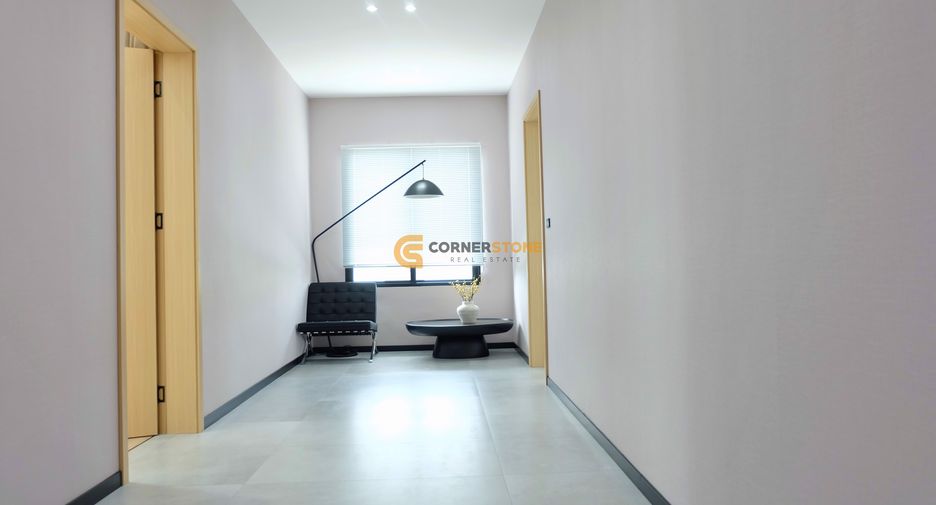 Casa en venta de 5 habitaciones en Bang Lamung, Chonburi
