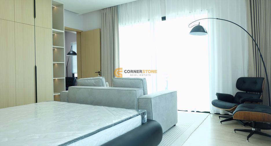 Casa en venta de 5 habitaciones en Bang Lamung, Chonburi
