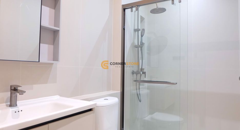Casa en venta de 5 habitaciones en Bang Lamung, Chonburi