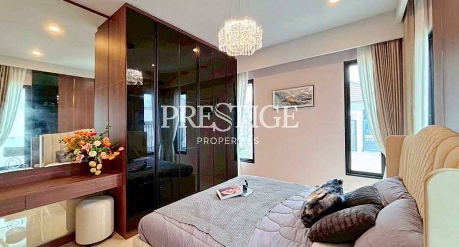 For sale 3 bedrooms house in East Pattaya, Pattaya