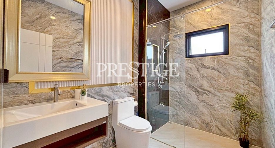 For sale 3 bedrooms house in East Pattaya, Pattaya