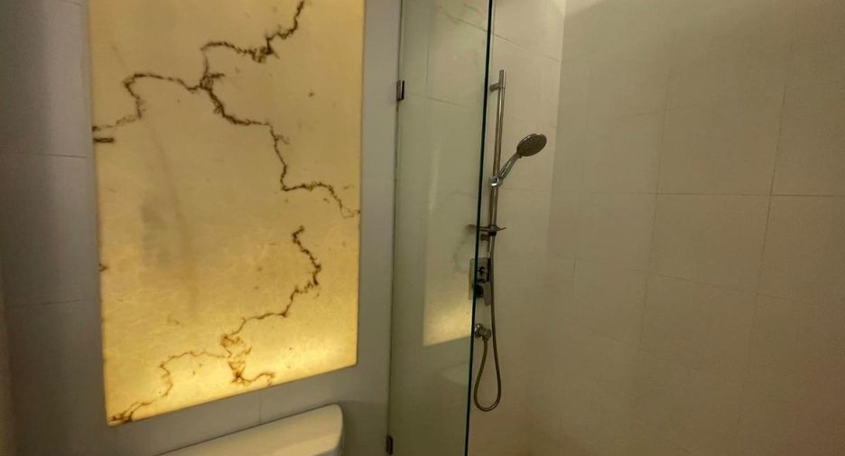 For rent 2 bedrooms condo in Jomtien, Pattaya