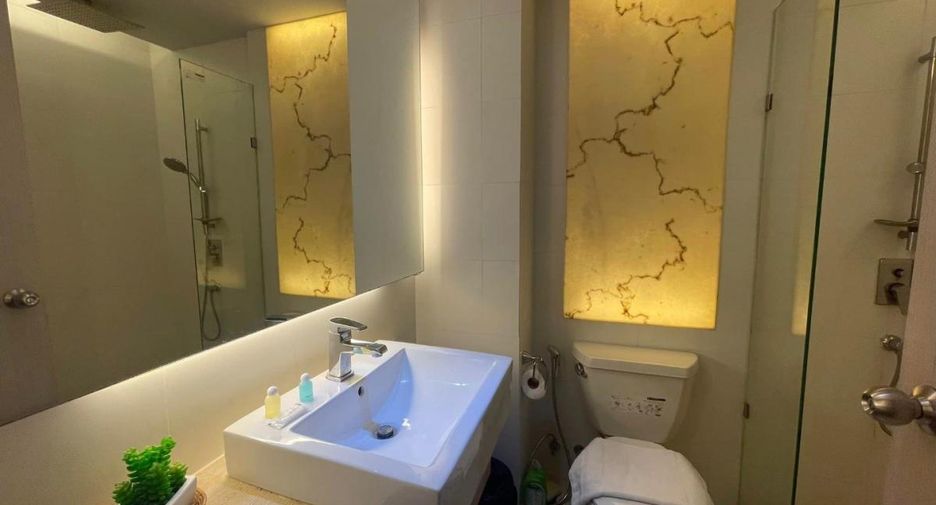 For rent 2 bedrooms condo in Jomtien, Pattaya