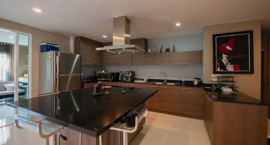 For sale 3 bedrooms condo in South Pattaya, Pattaya