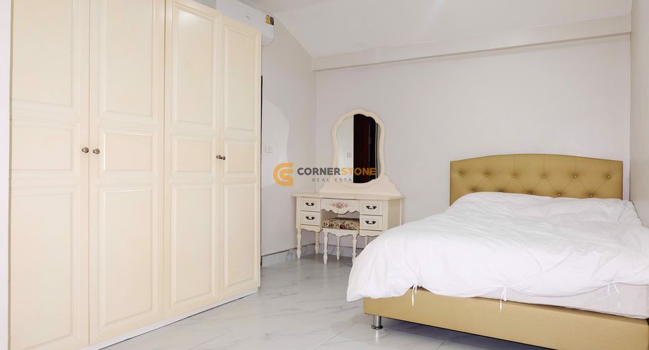 For rent そして for sale 4 ベッドルーム house in Bang Lamung, Chonburi