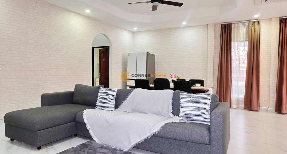 For rent そして for sale 4 ベッドルーム house in Bang Lamung, Chonburi