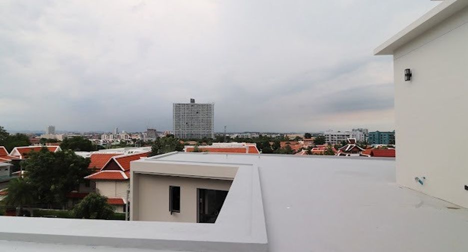 Casa en venta de 7 habitaciones en South Pattaya, Pattaya