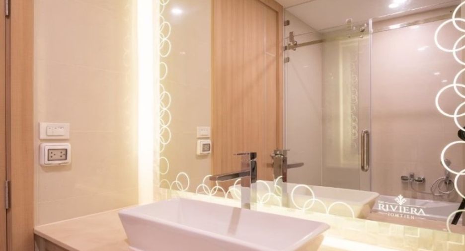 For sale 2 bedrooms condo in Jomtien, Pattaya