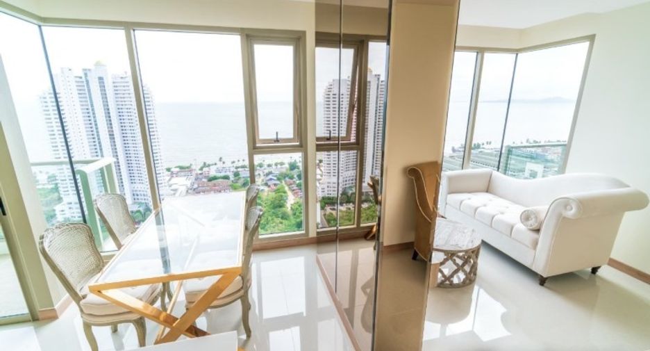 For sale 2 bedrooms condo in Jomtien, Pattaya