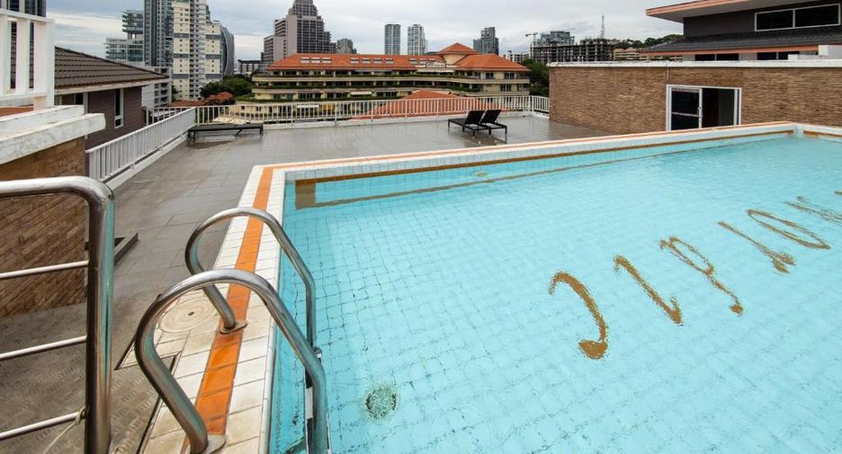 For sale 2 bedrooms condo in Bang Lamung, Chonburi