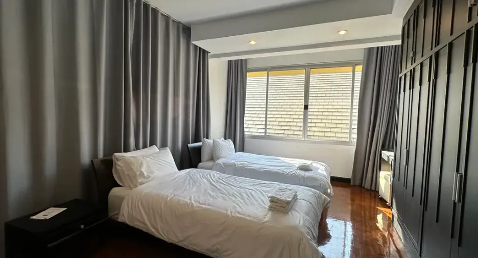 À louer 3 chambres condo à Watthana, Bangkok
