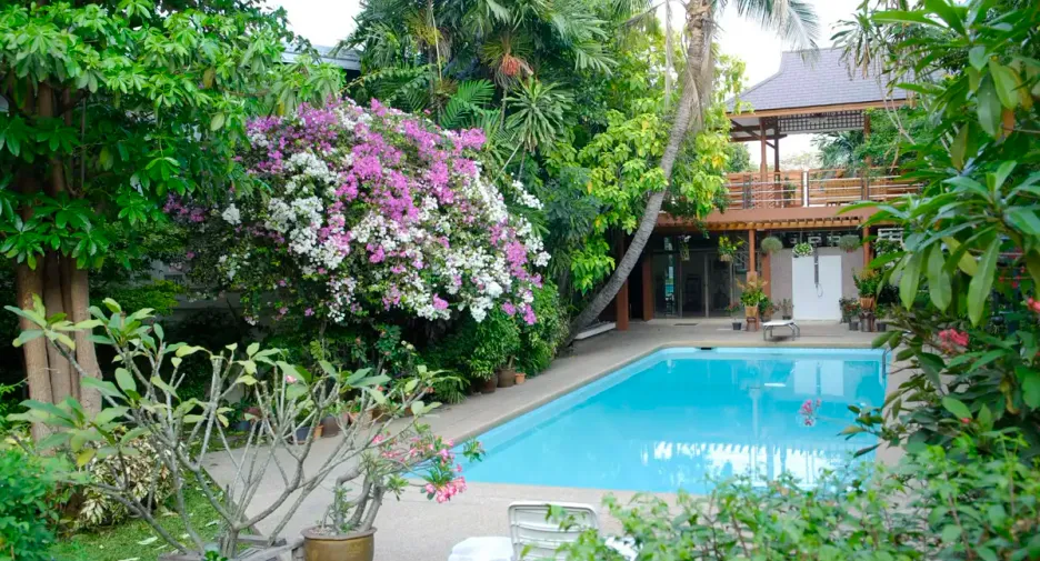 For rent 3 ベッドルーム condo in Khlong Toei, Bangkok