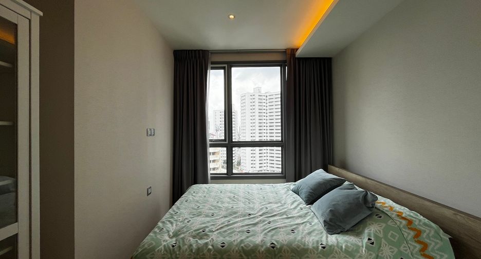 For sale 1 bed condo in Watthana, Bangkok