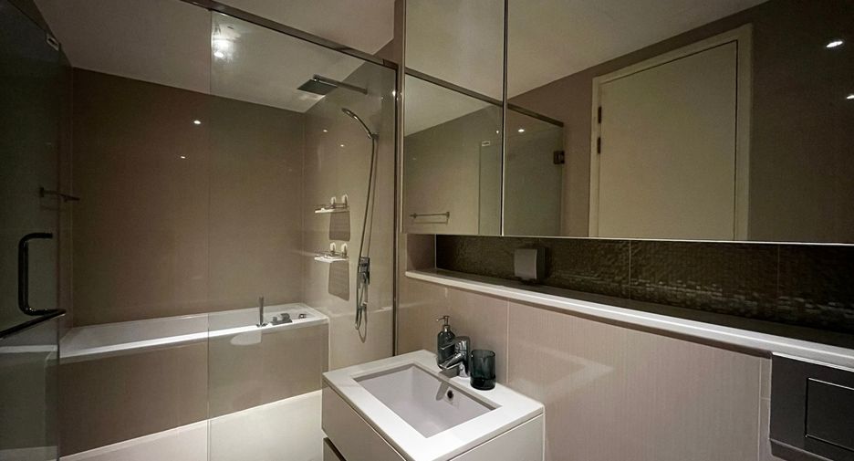 For sale 1 bed condo in Watthana, Bangkok