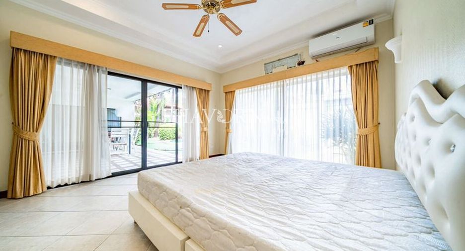出售 4 卧室 独立屋 在 Bang Lamung, Chon Buri