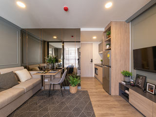 For sale 1 bed condo in Khlong San, Bangkok