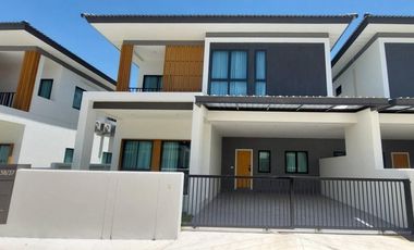 For sale 3 bedrooms house in Bang Lamung, Chonburi