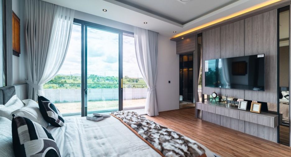 For sale 5 ベッドルーム house in East Pattaya, Pattaya