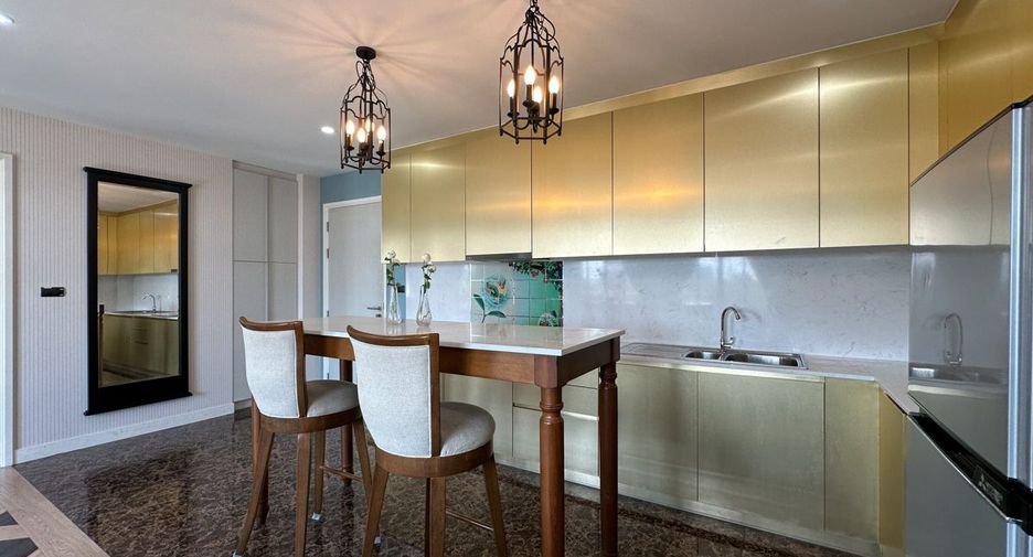 For sale 2 bedrooms condo in Bang Lamung, Chonburi