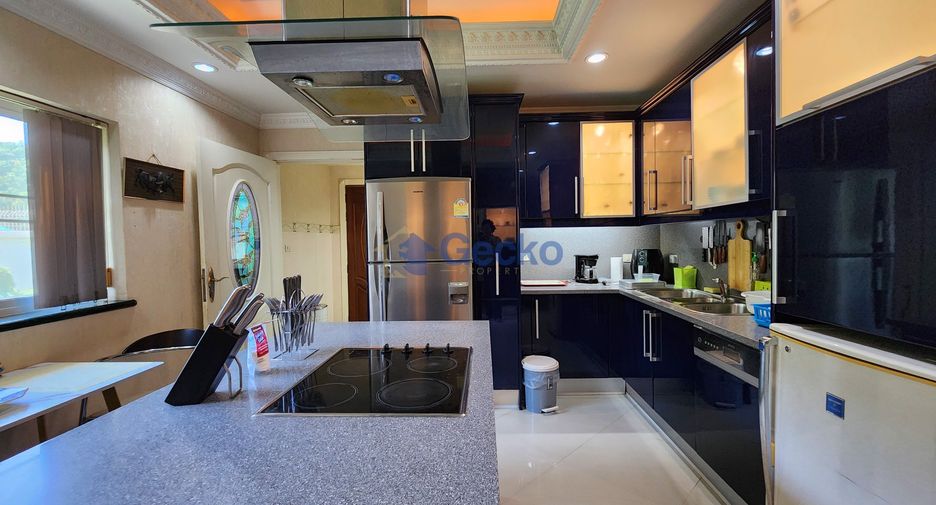 Casa en venta de 2 habitaciones en Bang Lamung, Chonburi