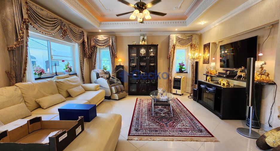 Casa en venta de 2 habitaciones en Bang Lamung, Chonburi
