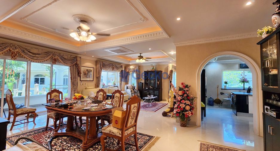 Casa en venta de 2 habitaciones en Bang Lamung, Chonburi