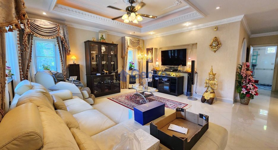 Casa en venta de 2 habitaciones en Bang Lamung, Chonburi