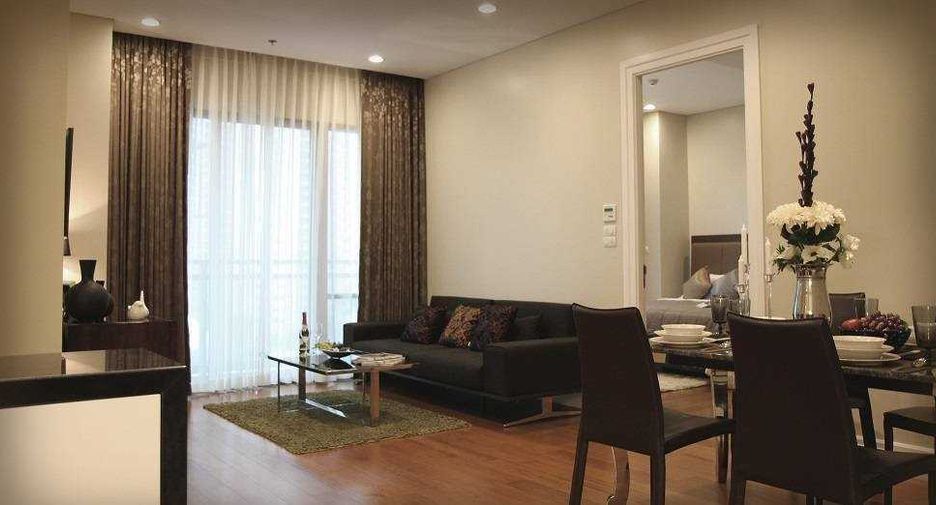 For rent 2 bedrooms condo in Khlong Toei, Bangkok