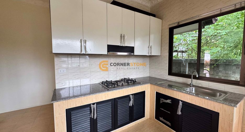 For sale 3 bedrooms house in Bang Lamung, Chonburi