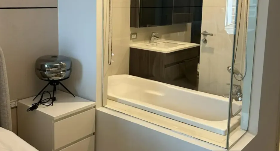 For rent 1 bed condo in Watthana, Bangkok