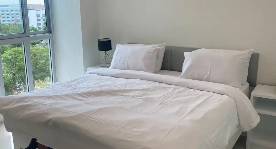 For rent 2 ベッドルーム condo in Mueang Rayong, Rayong