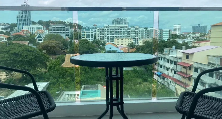 For rent 2 ベッドルーム condo in Mueang Rayong, Rayong