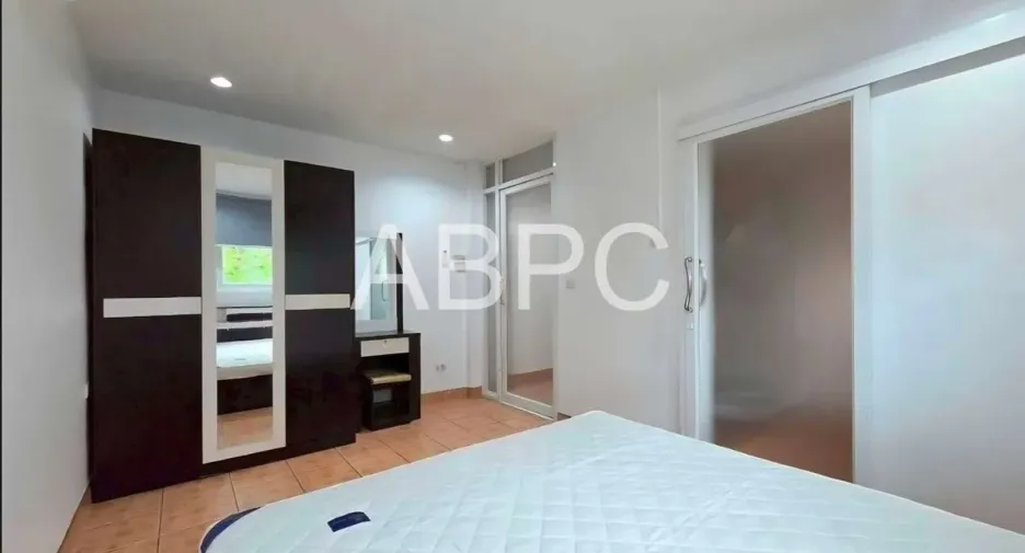 For rent 4 bedrooms house in Central Pattaya, Pattaya